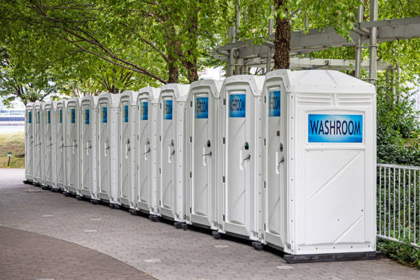 Porta potty delivery and setup in Woodville, MS